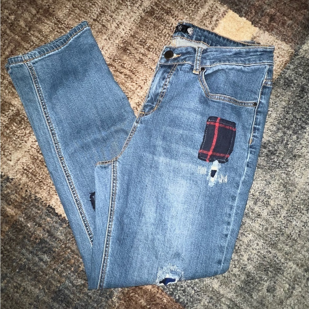 Tru Luxe Capri Jeans